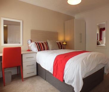 1 bedroom in a house share to rent - Photo 5