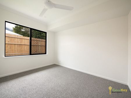 BRAND NEW, Sleek and Stylish In Central Location! - Photo 4