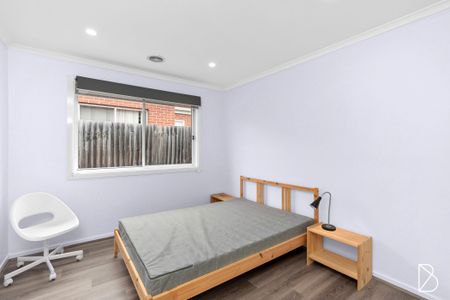 225 Anthony Rolfe Avenue, Gungahlin ACT 2912 - House For Rent | Domain - Photo 3