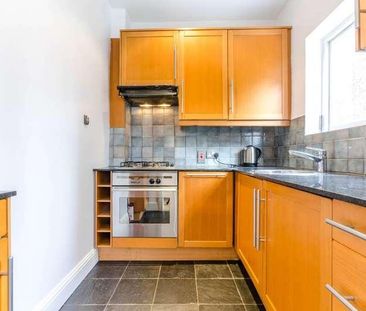 Earls Court Road, Earls Court, W8 - Photo 1