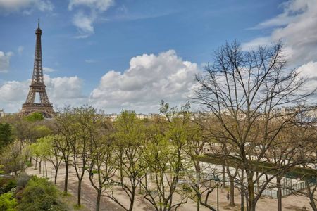 Location appartement, Paris 7ème (75007), 7 pièces, 261.82 m², ref 86384130 - Photo 3