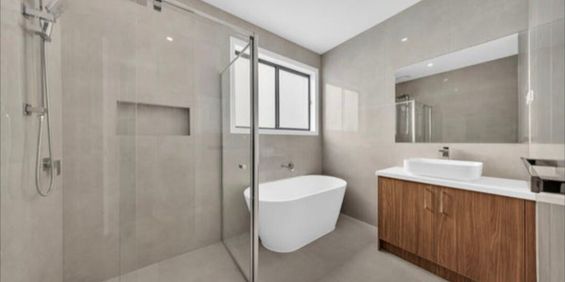 Manor Lakes - Photo 3