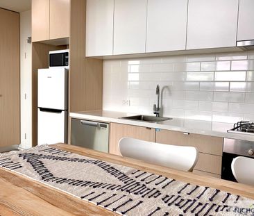 Modern Apartment with Incredible Views - Photo 3