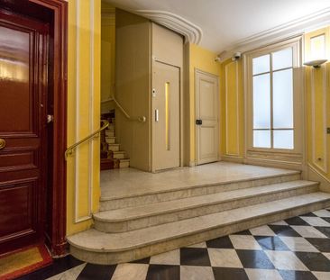 location Appartement T1 DE 23.05m² À PARIS - Photo 3