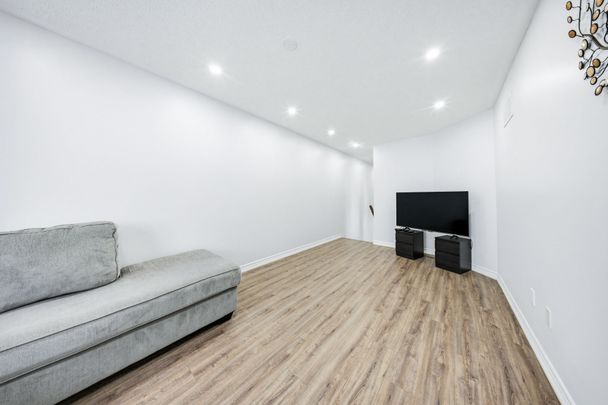 For Lease - 190 Cornish Drive, Clarington, Ontario - Photo 1