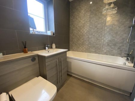3 bedroom townhouse to rent - Photo 4