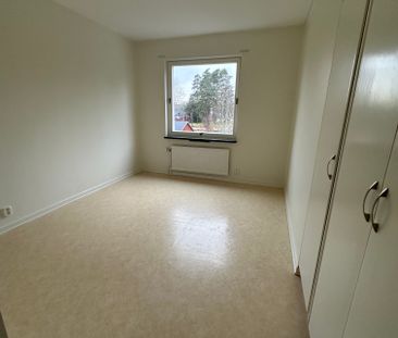 Byavägen 16 - Photo 1