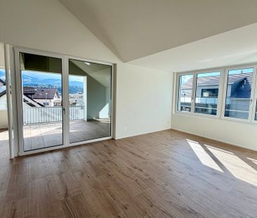 Erstvermietung 4.5 Zimmer-Attika/Dachwohnung mit Galerie und gedeck... - Foto 2
