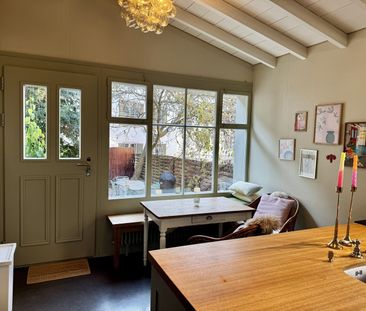 5-ROOM HOUSE IN ZURICH - DISTRICT 6, FURNISHED, TEMPORARY - Photo 5