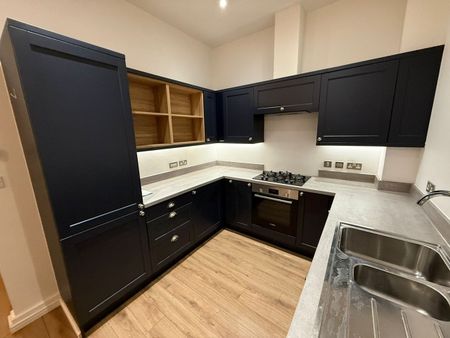 2 Bed Semi-Detached House, Bobbin Row, LS12 - Photo 5