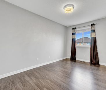 For Lease - 11 Alanno Way, Vaughan, Ontario - Photo 3