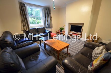 7 Bedroom Mid Terraced House for rent in St. Michaels Road - Photo 3