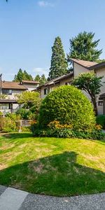 Sunlit Cambie Courtyard Townhome with Spacious Patio 460 W 16th - Photo 3