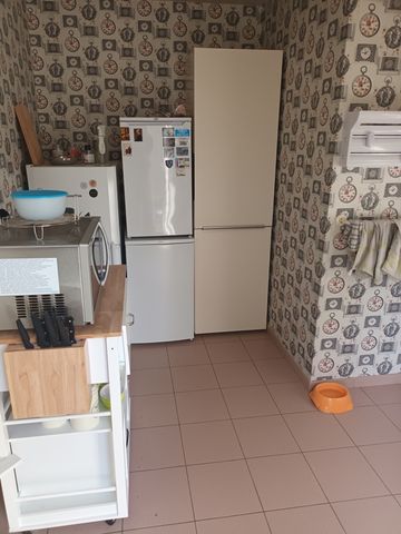 Kamer in een appartement - Foto 4