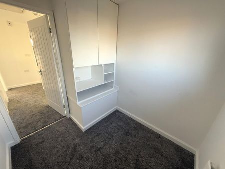 3 bedroom end of terrace house to rent - Photo 5