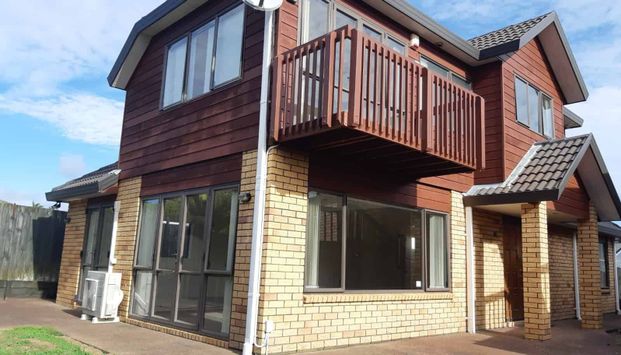 Family Home / Master with Ensuite/ Walk-in WRobe - Photo 1