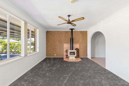 Well Equipped Family Home in a Great Location - Photo 2