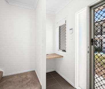 Stylish and Modern 3-Bedroom Townhouse in Prime Oxley Location - Photo 1