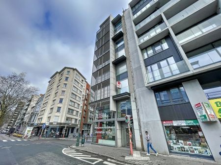 Modern appartement met 2 slaapkamers – Louizalaan - Photo 3
