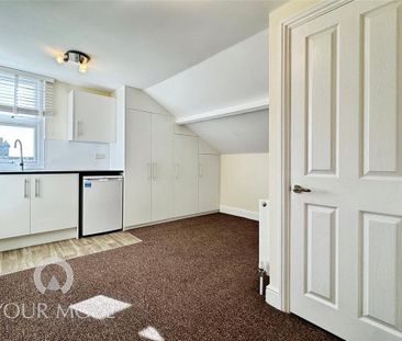 1 bedroom detached house to rent - Photo 3