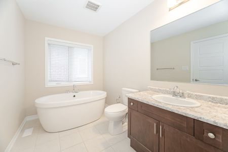 For Lease - 845 Aspen Terrace, Milton, Ontario - Photo 2