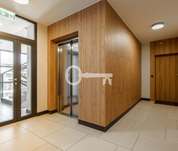 Warszawa, Mokotów, Mokotów Stegny, Mangalia - Photo 2