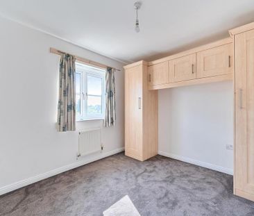 4 bedroom terraced house to rent - Photo 5