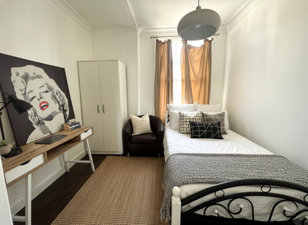 6 bedroom end of terrace house to rent - Photo 5