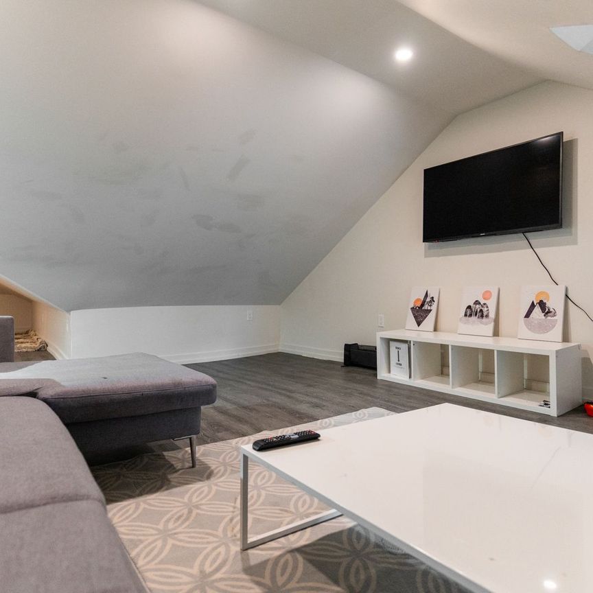 For Lease - 210 Wilson Street Unit# A, Hamilton, Ontario - Photo 1