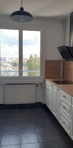 CHAMBRE DANS COLOCATION - 69008 - 9.89m2 , Lyon - Photo 1