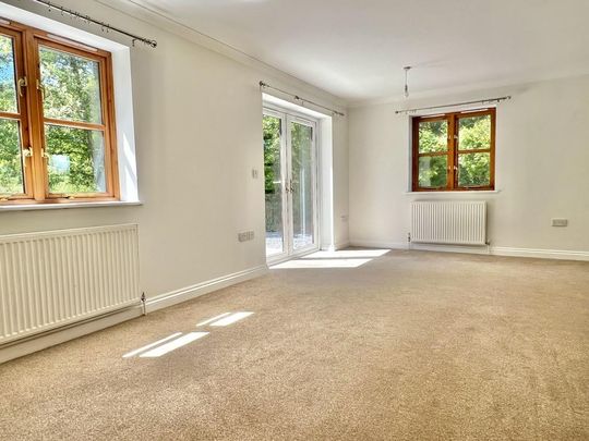 Chillington, Kingsbridge, TQ7 - Photo 1