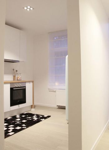 Burgerwoning met 3 slaapkamers en terras - Foto 4