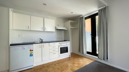 Grey Lynn Apartment - Photo 5