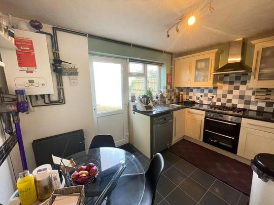 2 bedroom semi-detached house to rent - Photo 1