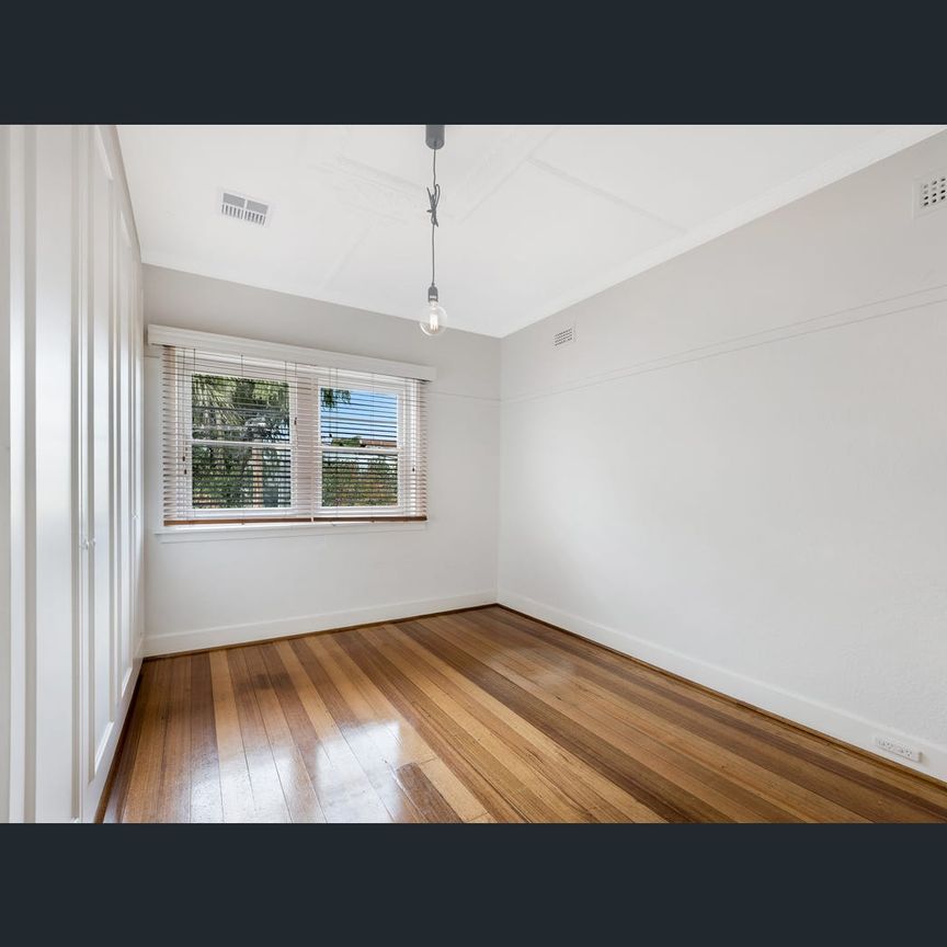 4/12 Neptune Street, St Kilda, Vic 3182 - Photo 1