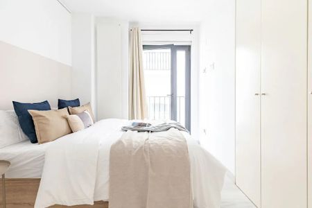 Carrer Comte de Montornés, Valencia, Valencian Community 46003 - Photo 5