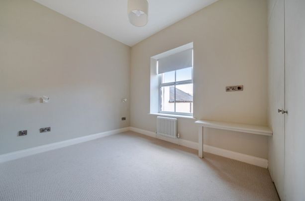 2 Bedroom - Photo 1