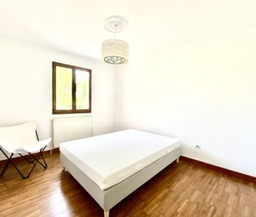 Location Appartement 3 pièces 58m² SOUCIEU EN JARREST 69510 - Photo 3