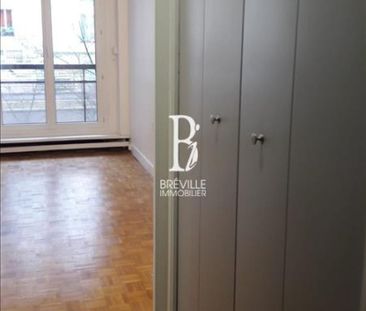 PARIS 163 rue de Charonne, dans bel immeuble un studio entièrement ... - Photo 1