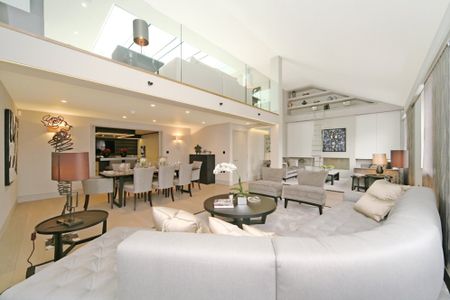 4 bedroom penthouse to rent - Photo 2