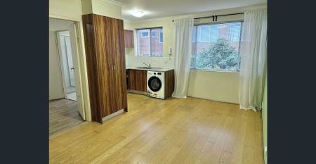 24/556 Moreland Road, Brunswick West, Vic 3055 - Photo 3