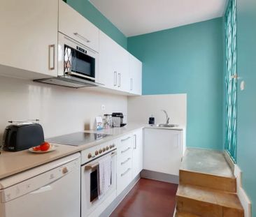 Carrer de Sepúlveda, Barcelona, Catalonia 08015 - Photo 5