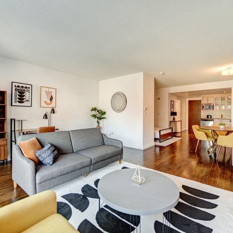 2 Bedroom Townhouse - 1009 Rue De Bleury, Montréal - Photo 1