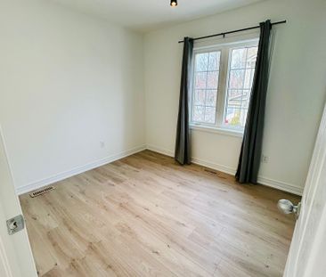 For Lease - 30 Northvale Road Unit# Coach H, Markham, Ontario - Photo 5