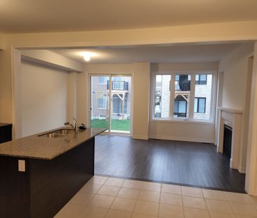 For Lease - 21 Coho Drive, Whitby, Ontario - Photo 6