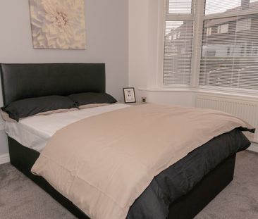 Room in a Shared House, Ashwood Avenue, M34 - Photo 2