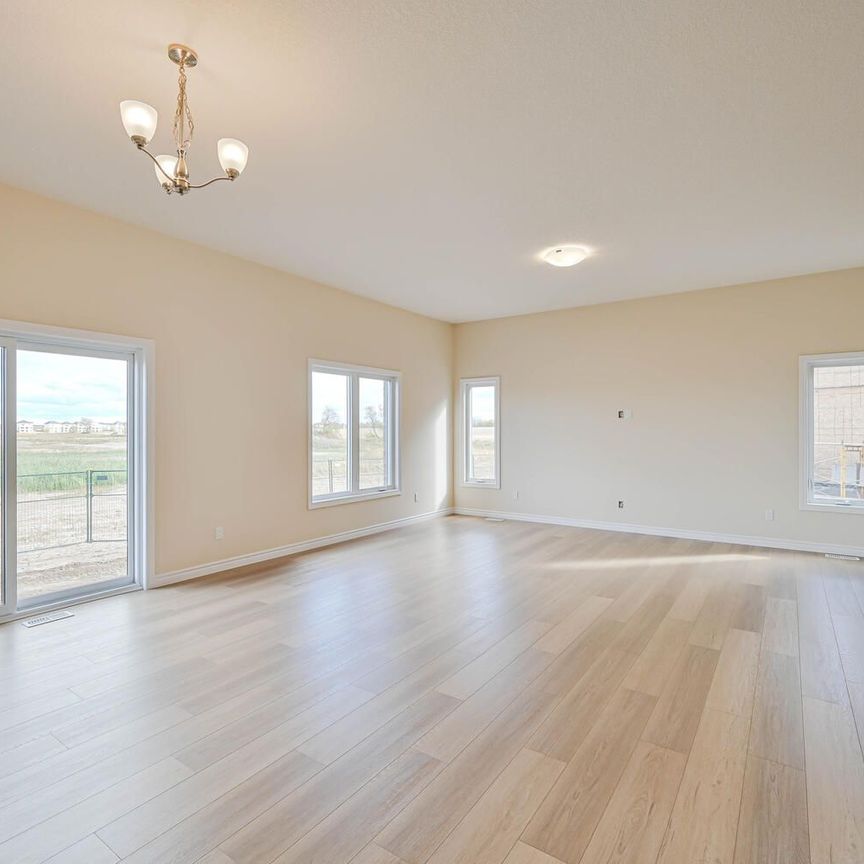 For Lease - 16 Munn Crescent, Brant, Ontario - Photo 1