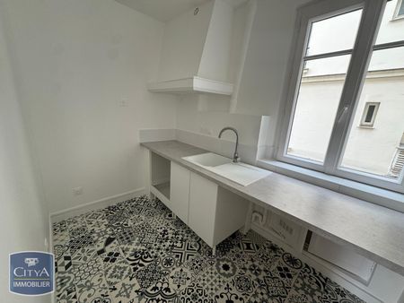 Location Appartement 2 pièces 34m² PARIS 11ème - Photo 3