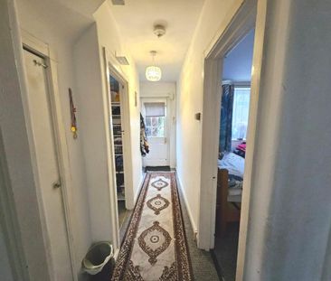 2 bedroom maisonette to rent - Photo 3