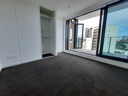 Spacious One Bedroom in SugarTree - Photo 1